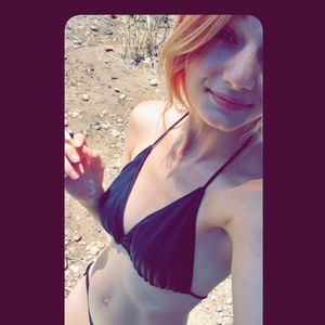 Meet your Posher, Ebony